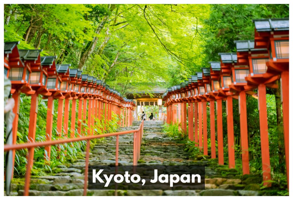 Kyoto Shrine Japan, is one of the senior-friendly tourist destination in Japan
