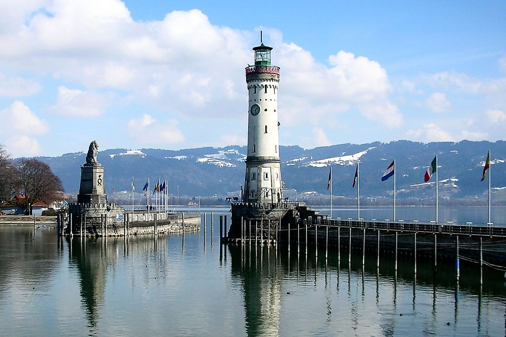 An image of a lighthouse in Lake Constance, Germany.
