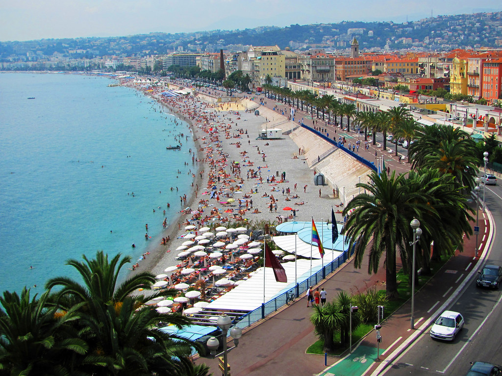 An image of the French Riviera in Nice.