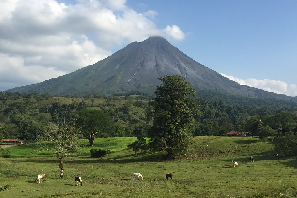An image of the Arenal Volcano, which is one of the attractions to visit on any senior vacation to Costa Rica. 