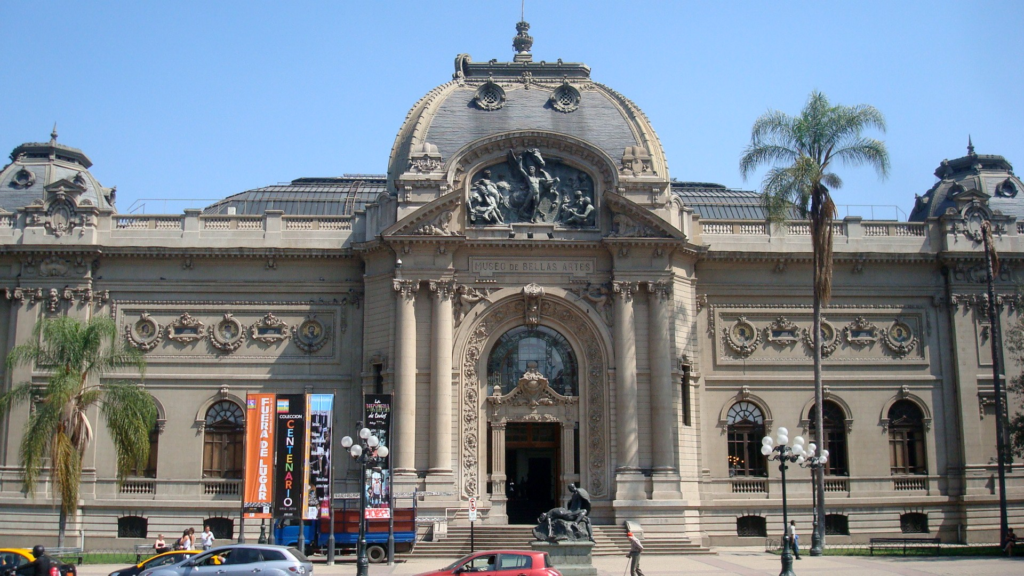 An image of the Museo Nacional de Bellas Artes in Havana. 