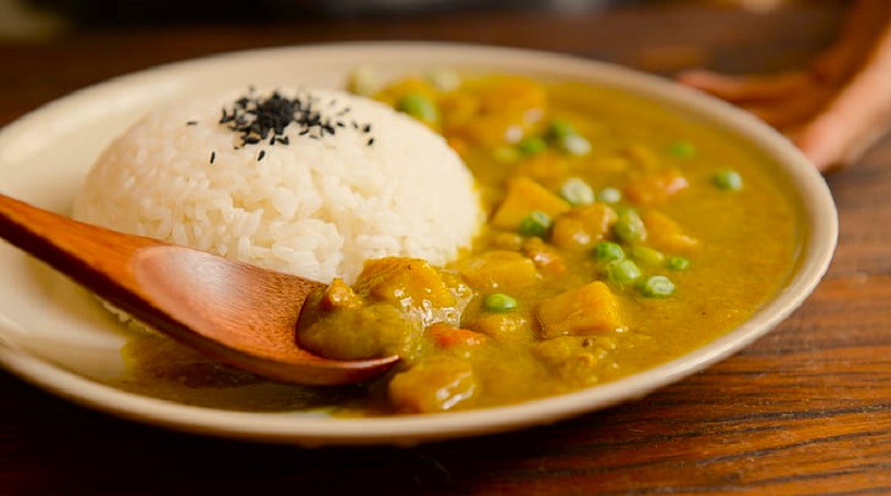 Turmeric gives curry dishes their distinctive yellow color and flavor.