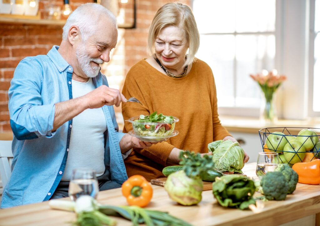 seniors eating health