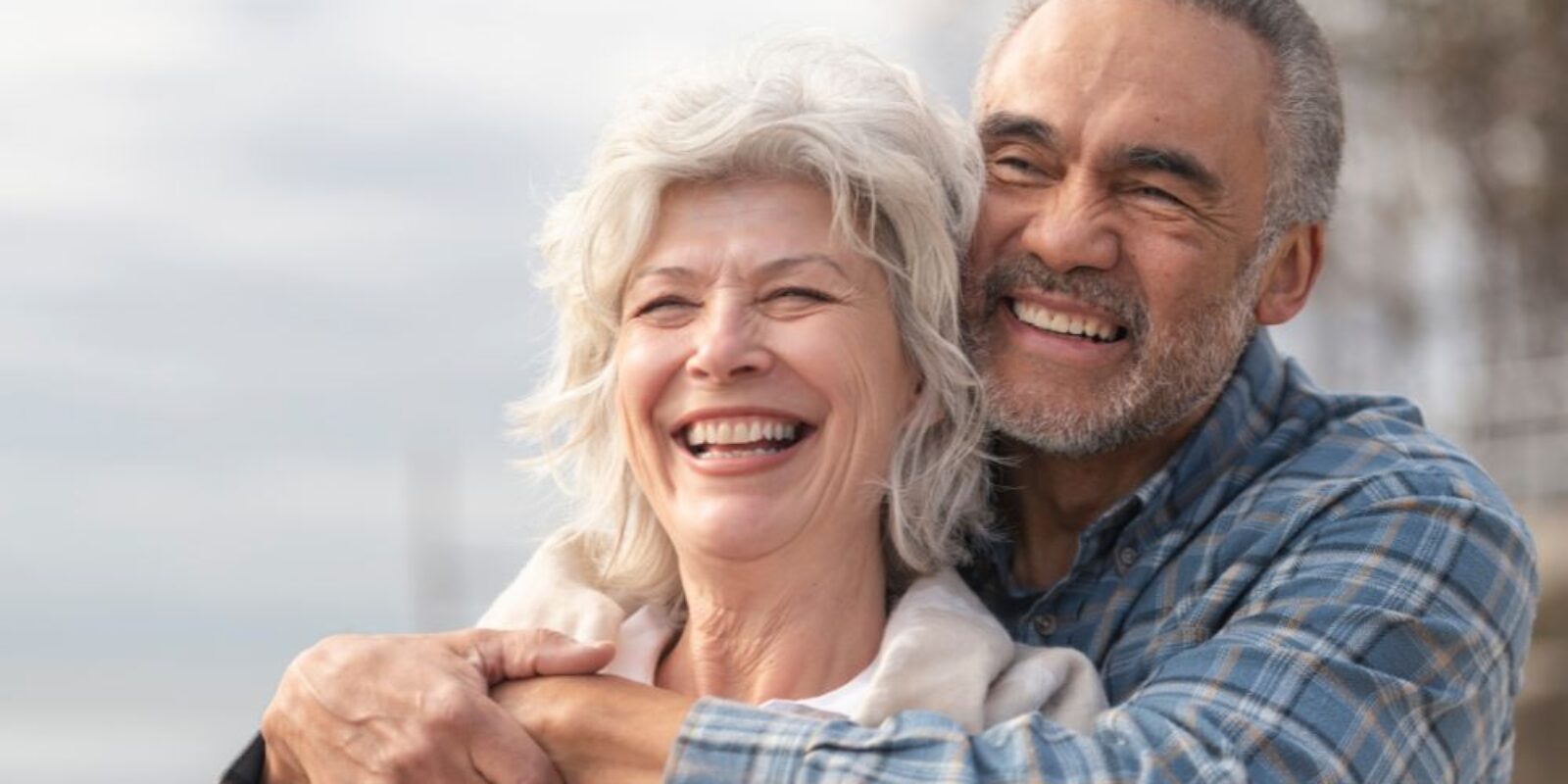 An image of a couple going on a senior vacation to Oslo.